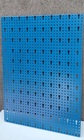 Płyta perforowana niebieska 450x630x15 mm. (szerokość x wysokość x głębokość-rant) (1)
