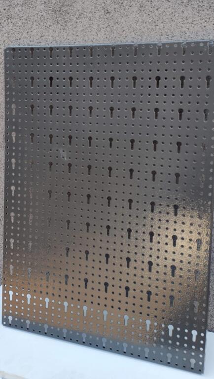 Płyta perforowana czarna 450x630x15 mm - 10 szt. (szerokość x wysokość x głębokość-rant) (2)