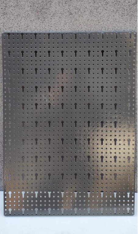 Płyta perforowana czarna 450x630x15 mm - 10 szt. (szerokość x wysokość x głębokość-rant) (9)